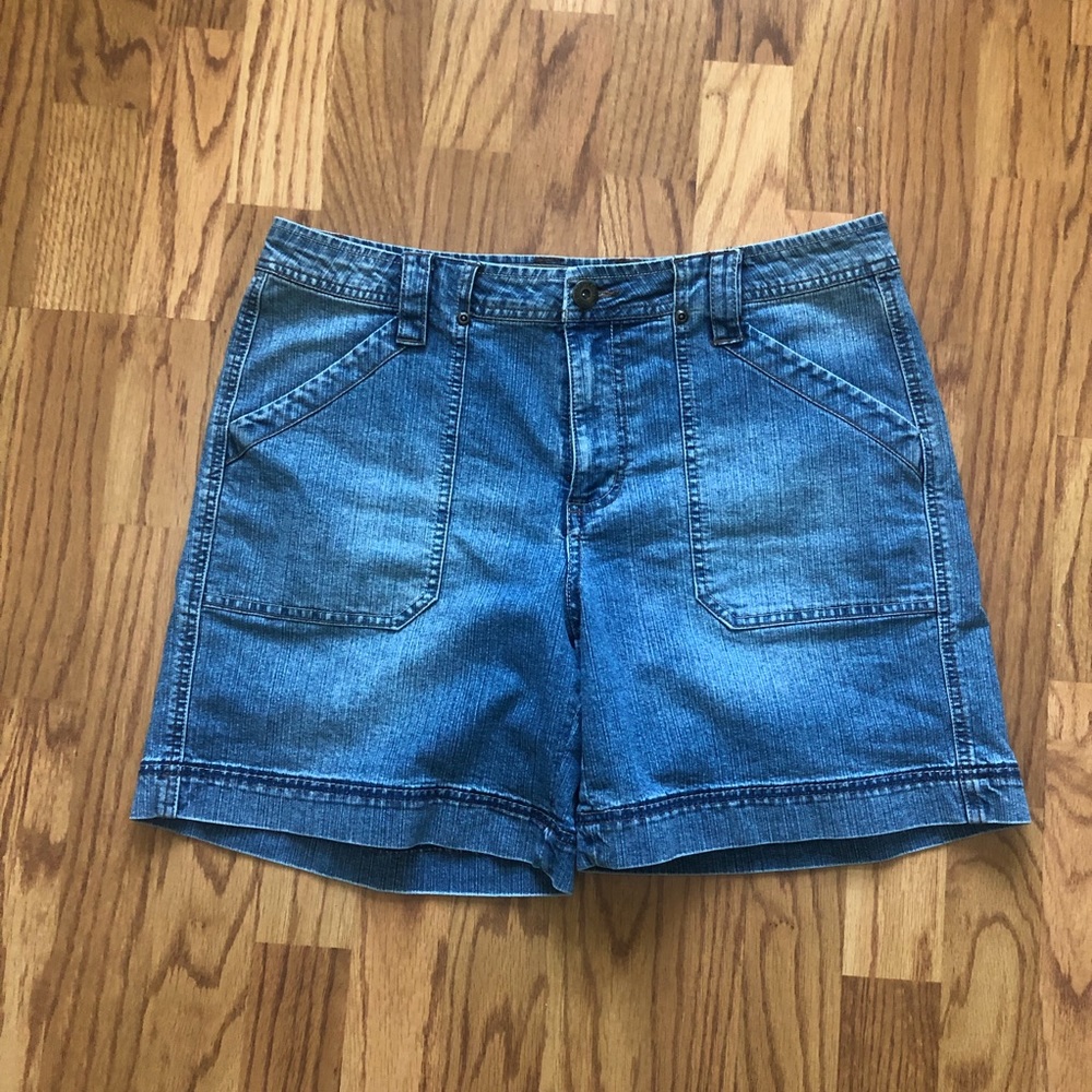 Jean Shorts Size 12 Mid Rise Mid Length